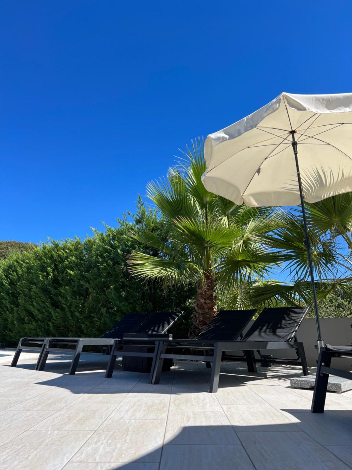 Holiday Luxury Resort Sundance Τρογκίρ Εξωτερικό φωτογραφία