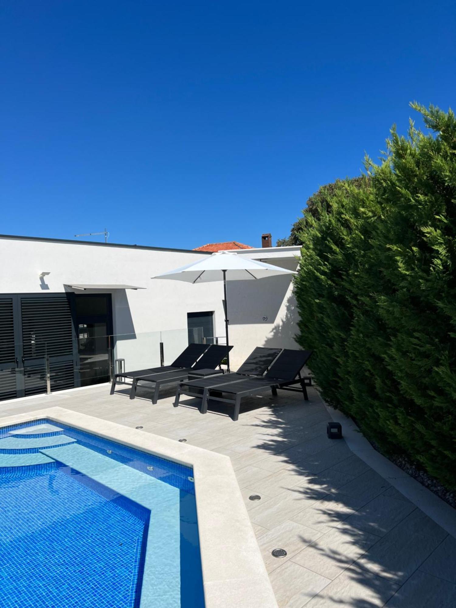 Holiday Luxury Resort Sundance Τρογκίρ Εξωτερικό φωτογραφία